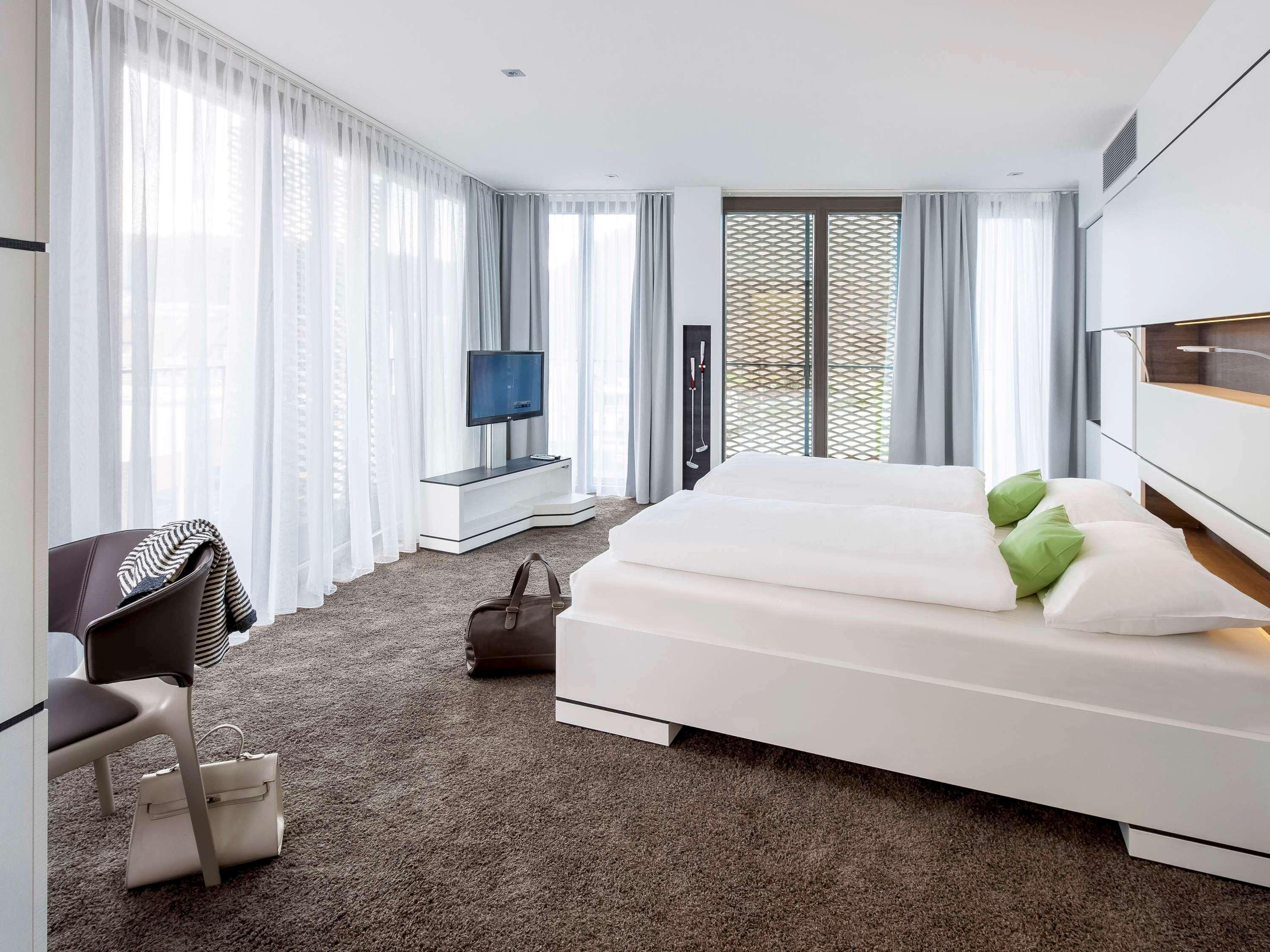 Отель Ibis Styles Nagold-Schwarzwald Экстерьер фото
