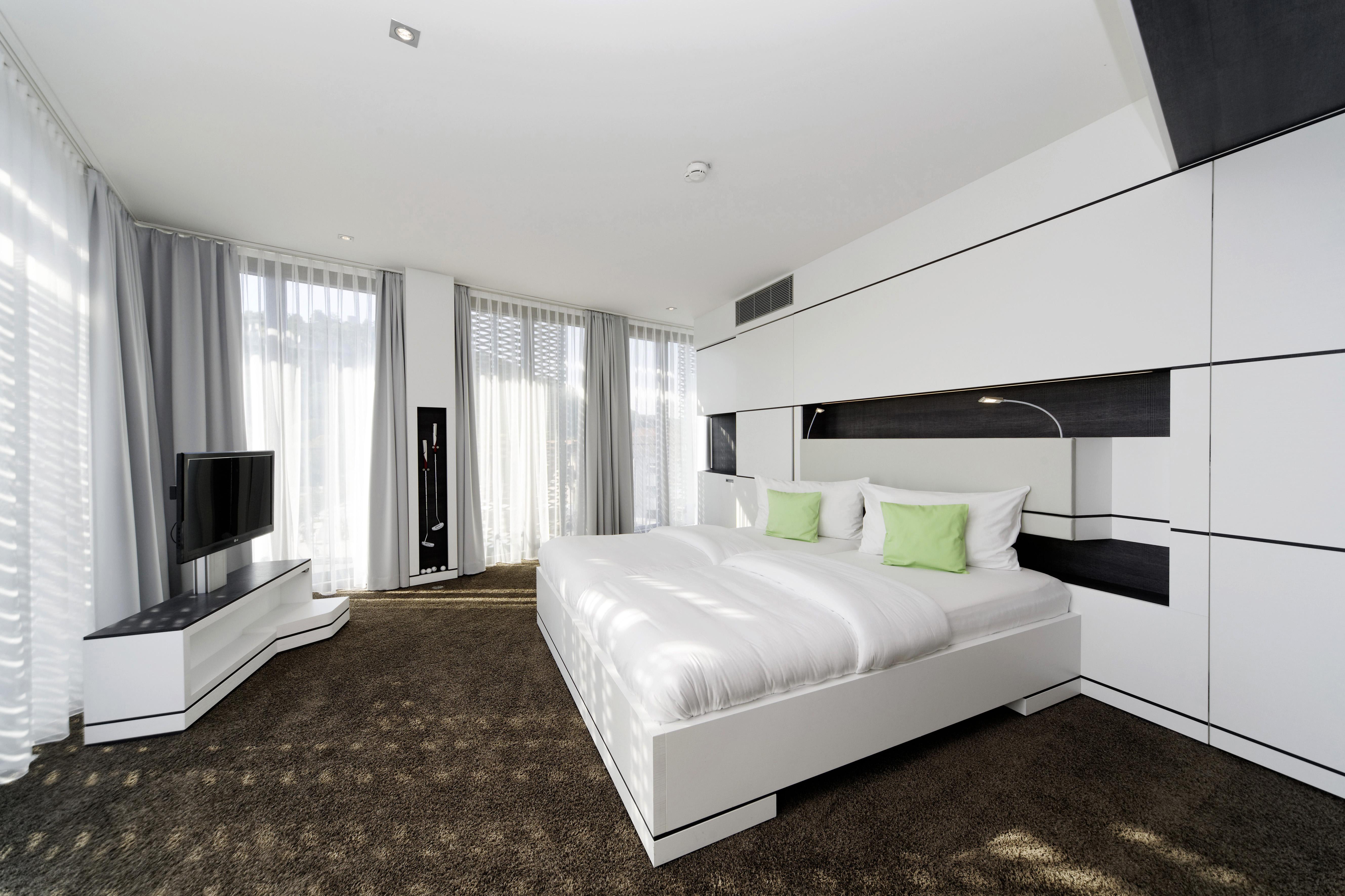Отель Ibis Styles Nagold-Schwarzwald Экстерьер фото