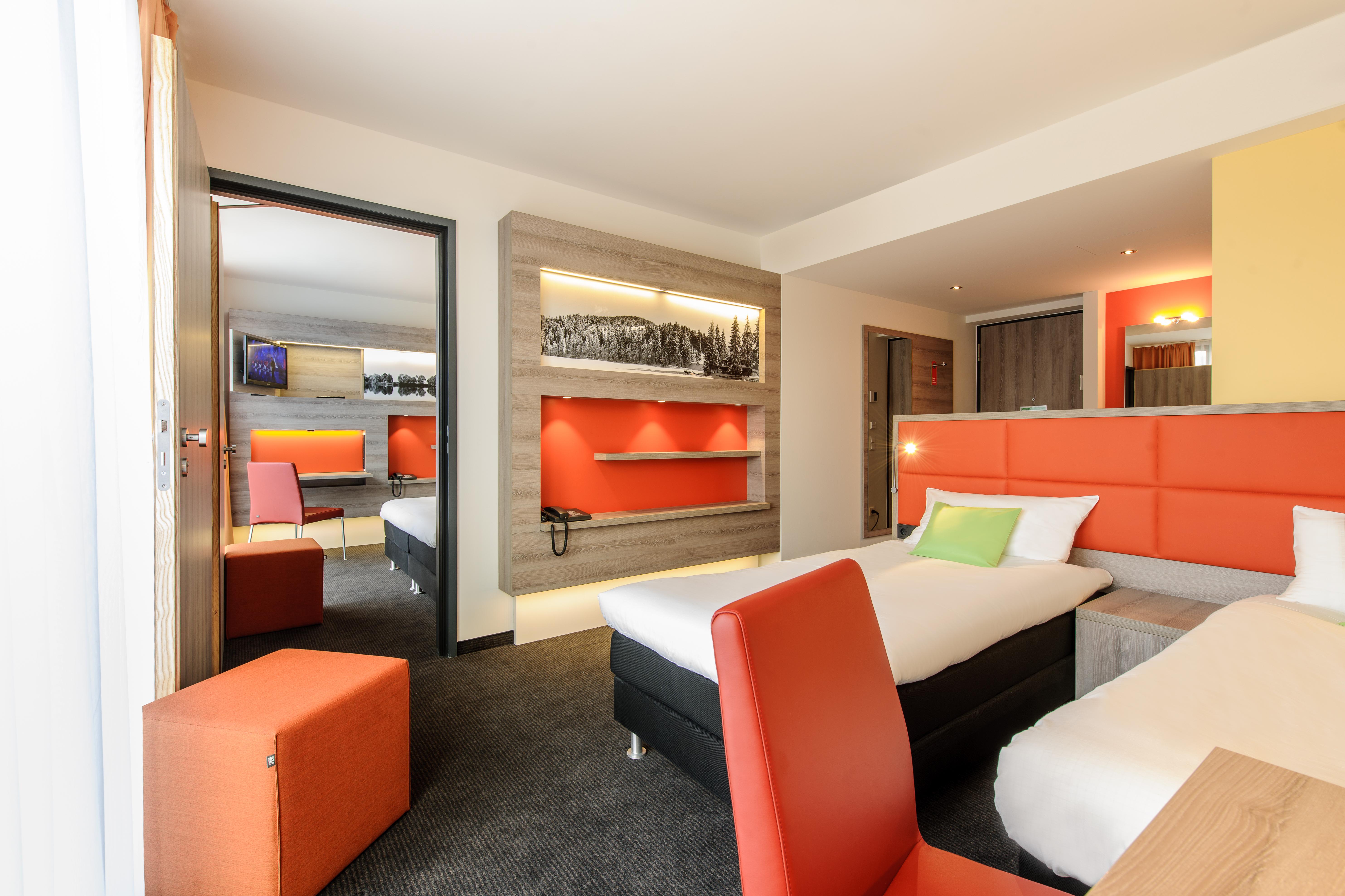 Отель Ibis Styles Nagold-Schwarzwald Экстерьер фото